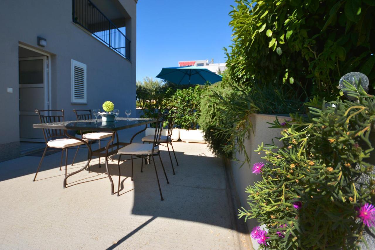 Seas The Day Apartments Podstrana Exterior photo