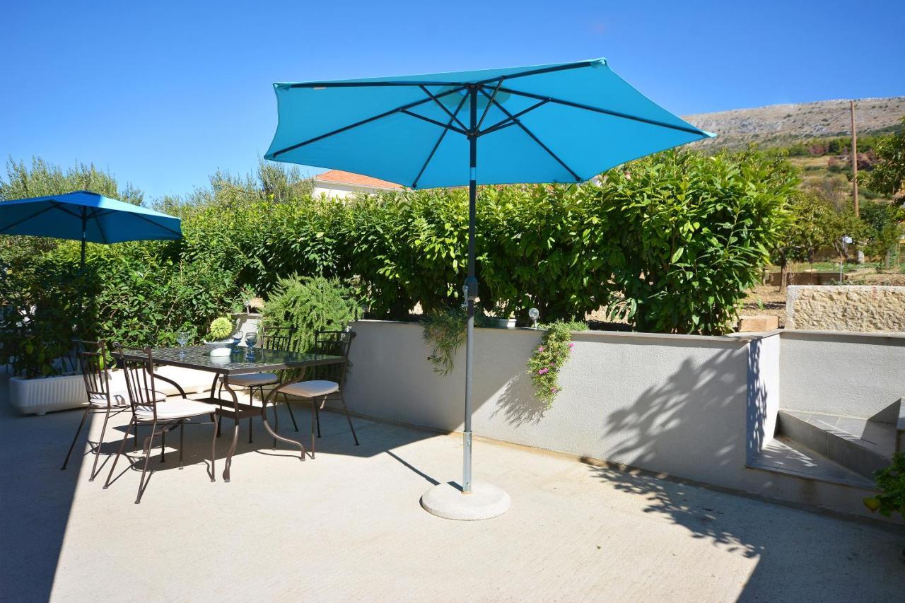 Seas The Day Apartments Podstrana Exterior photo